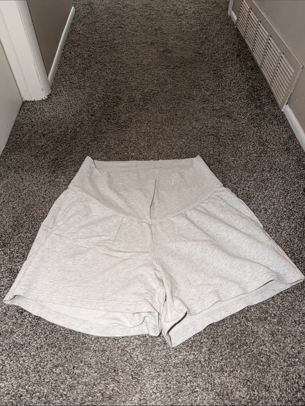 Old Navy Women’s Maternity Shorts